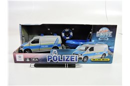 *AUTO metal. Policja z łodzią na przyczepie,  kart