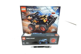 LEGO TECHNIC 263 el. - Monster Jam Grave Digger