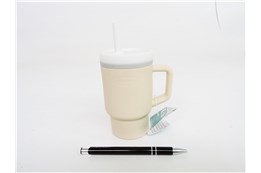 *INFANTINO Mój pierwszy Kubek 266 ml, PIASKOWY