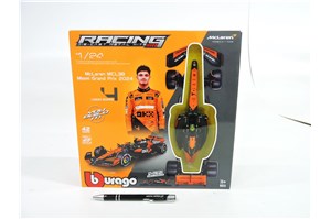 BBURAGO metal. 1:24 F1 Model Kit MClaren Lando Nor