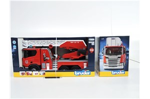 *BRUDER Wóz strazacki, 1:16, Scania Super 560