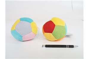 AST. piłeczka miękka z grzechotką, 0+