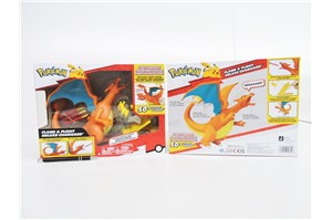 *POKEMON interakt. figur. Charizarda,  kart.