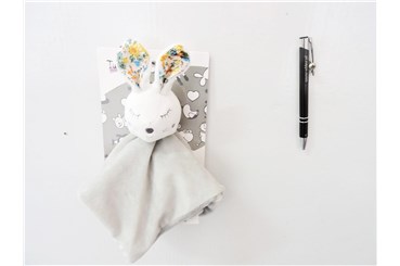 NEW BABY Miluś króliczek, szary z kwiat., 25x25 cm