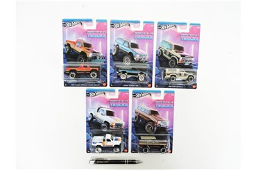 AST. HW auto metal., Tubular Trucks 5 wz.     /10