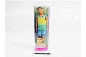 BARBIE lalka Ken Fashionistas sportowy strój    /4
