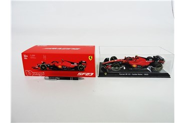 *BBURAGO metal., 1:24 FERRARI F1's Carlos Sainz