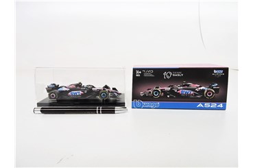 *BBURAGO metal. 1:43 Alpine A524 kask, GASLY
