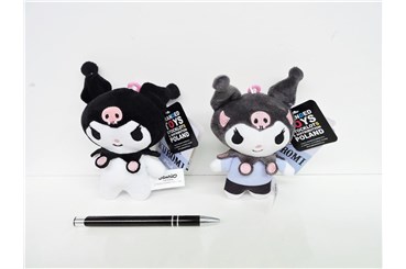 AST. PLUSZ HELLO KITTY 14 cm brelok Kuromi, 2 wz.
