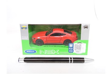 WELLY 1:34 Ford Mustang GT 2015 czerwony