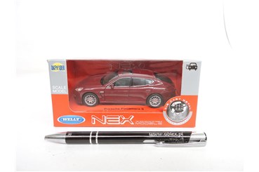 WELLY 1:34 Porsche Panamera S bordowe