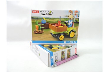 *KLOCKI SLUBAN FARMA TRAKTOR Z WARZYWAMI  82 EL.