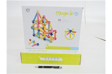 KLOCKI MAGNETYCZNE 84 el., 32x6,5x24 cm