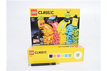 LEGO Classic Kreatywna zabawa neonowymi koloram