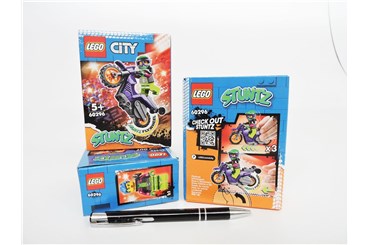 LEGO CITY wheelie na motocyklu              /5