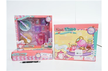 ZESTAW NACZYŃ, 29 x 7 x 26 cm.,     kart.