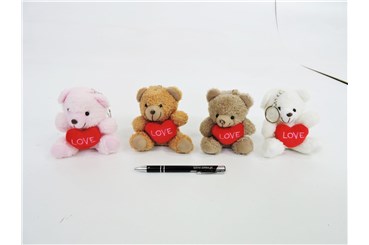 AST. BRELOK x 12 pluszowy miś z sercem, 4 wz.