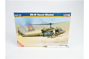 MODEL helikopter 1:72 UH-1 N SECRET MISSION