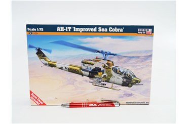 MODEL helikopter 1:72 D-62 AH IMPROVED SEA COBRA