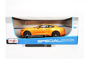 *MAISTO AUTO, meatal, 1:18, Ford Mustang GT, pomar
