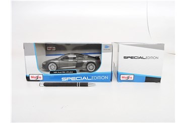 *MAISTO AUTO metal, 1:24, Audi R8 szary