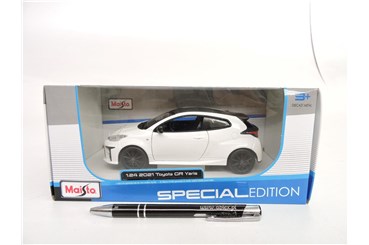 *MAISTO metal.1:24  TOYOTA GR Yaris 2021 biała
