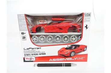 *MAISTO AUTO metal, 1:24 Ferrari La Fer czer.skład
