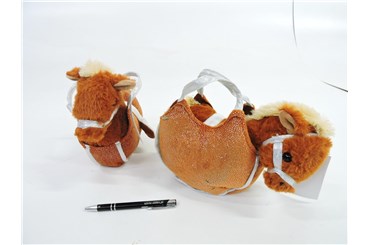 PLUSZ KONIK brązowy, 20x20x9,5 cm