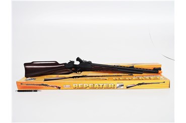 -----STRZELBA plast., 83 cm, na spłonkę,    kart.