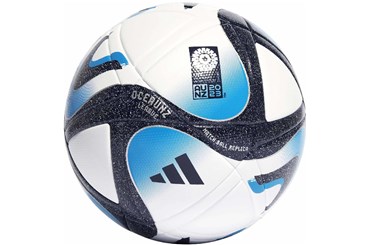 PIŁKA NOŻNA Oceaunz League, biało-nieb., roz. 5