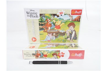 PUZZLE TREFL 30 el. Dzień z puchatkiem
