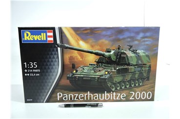 REVELL czołg 1:35 Panzerhaubitze 2000