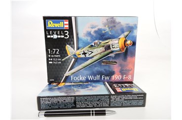 *REVELL samolot 1:72 FOCKE WULF FW190 F-8