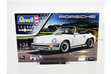 *REVELL samochód 1:24 PORSCHE, zest. upom.