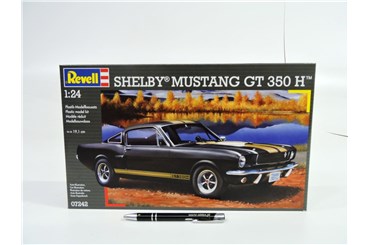 REVELL samochód 1:24 SHELBY MUSTANG GT 350 H