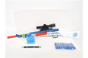 KARABIN, z kulkami i strzałkami, 64 cm,       fol.
