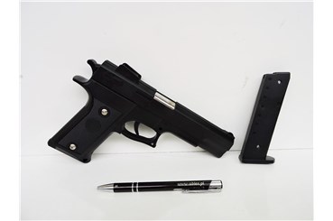 PISTOLET na kulki, 22x14 cm, czarny,          fol.