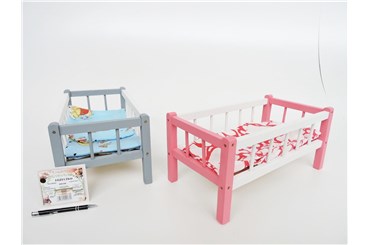 AST. ŁÓŻECZKO drew.,43x23x18 cm,z pościelą,  fol.