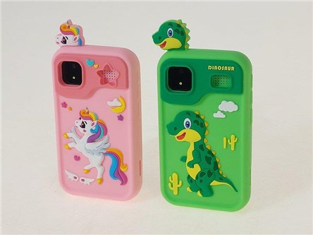 *Telefon,aparat, kamera,8 gier,latarka, alarm 4 ko