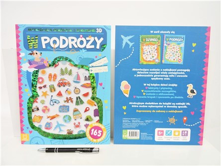 KSIĄŻ. Książeczka z naklejkami 3D, W PODRÓŻY