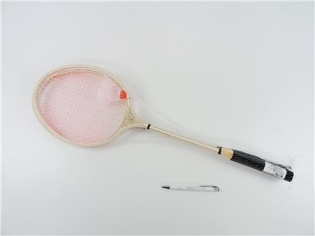 BADMINTON drew. 65 cm Z LOTKĄ SIAT.