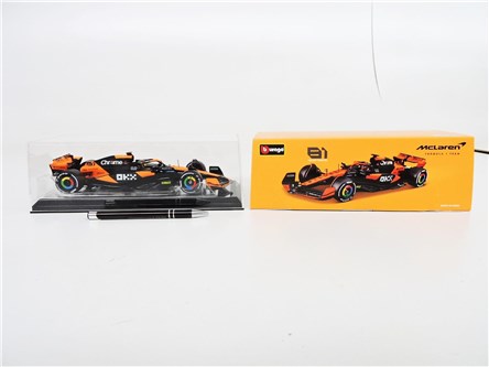 *BBURAGO metal. 1:24 formuła Mclaren MCL38