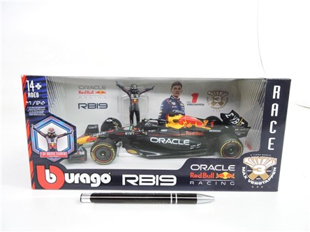 *BBURAGO metal., 1:24, Oracle RB F1, Verstappen