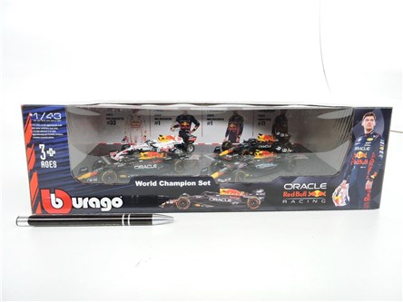 *BBURAGO metal., 1:43 RED BULL RACING, 4-pack, kar