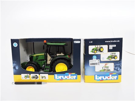 BRUDER Traktor, 1:16,  John Deere 5115M, 3+