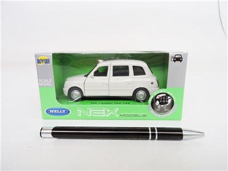 WELLY 1:34 Austin FX4 London Taxi biały