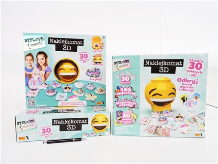 *NAKLEJKOMAT 3D, 6+,  kart.           /4/24