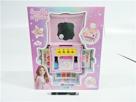 ZEST. DO MAKIJAŻU z lusterskiem, 30x36x10 cm, kart