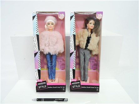 AST. LALKA z futrem 32x12x6 cm, 2 wz.,   kart.