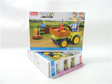 *KLOCKI SLUBAN FARMA TRAKTOR Z WARZYWAMI  82 EL.
